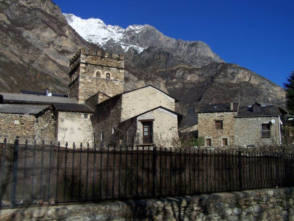 Descubre las actividades culturales y eventos en Benasque y sus alrededores